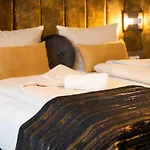 Hotel Grand