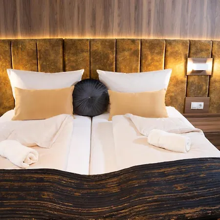 Hotel Grand